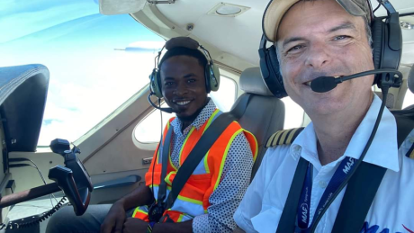 James Dweh first flight with captain Steve Biggs