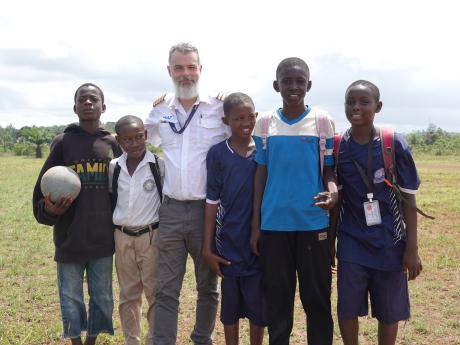 Steven Biggs and Kids at Harper Airport