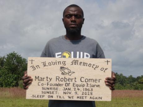 Marty Comer Headstone